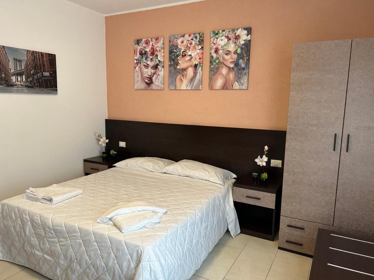 Bed & Breakfast La Rondinella Серасоло Экстерьер фото
